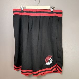 Portland Trailblazer UNK shorts sz XXLarge Used Mens